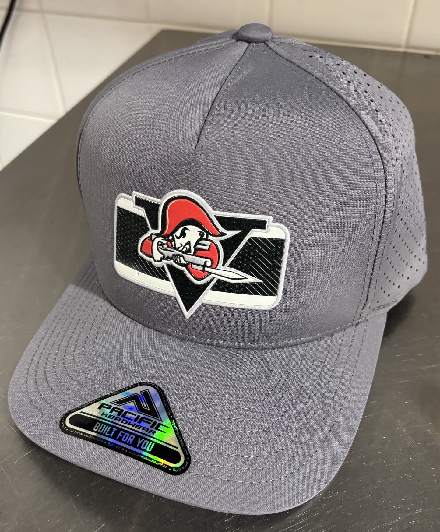 CASQUETTE GRISE FILET LOGO VOLTIGEURS