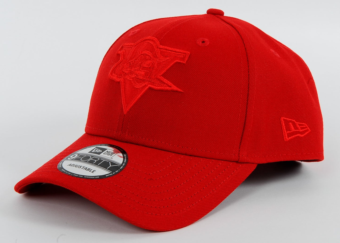 CASQUETTE ROUGE LOGO ROUGE TON SUR TON